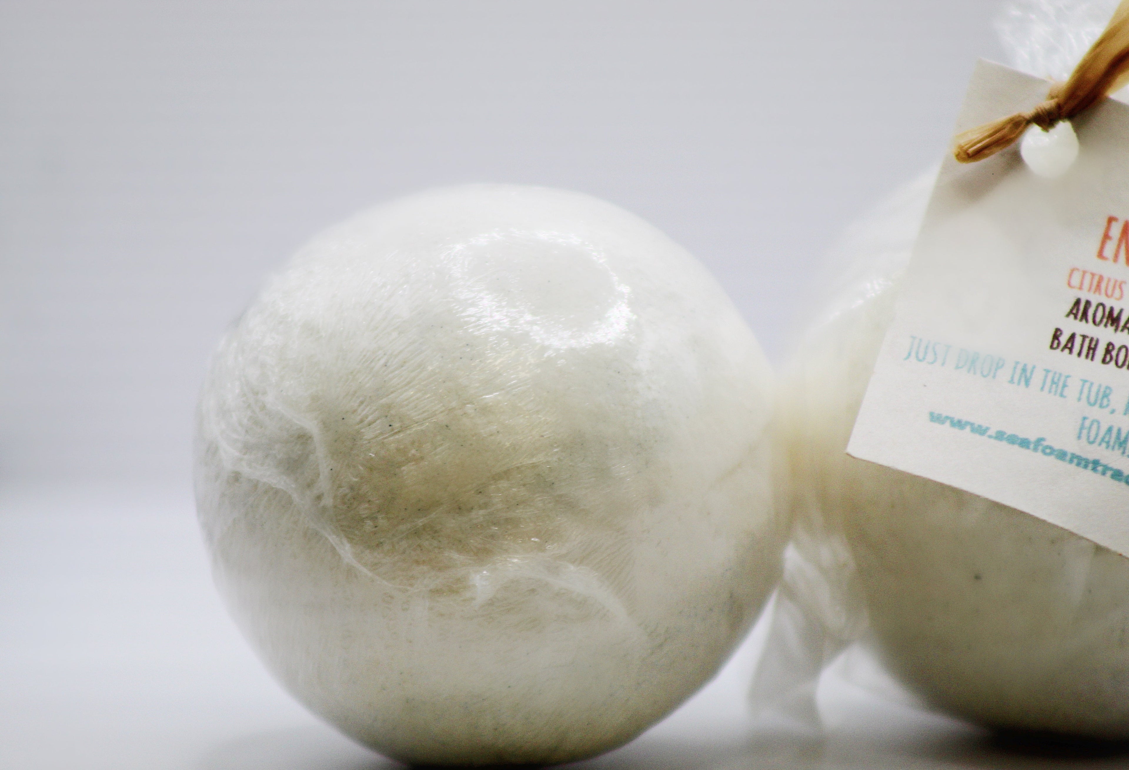 Energy- Citrus + Ginger Organic Handmade Bath Bomb