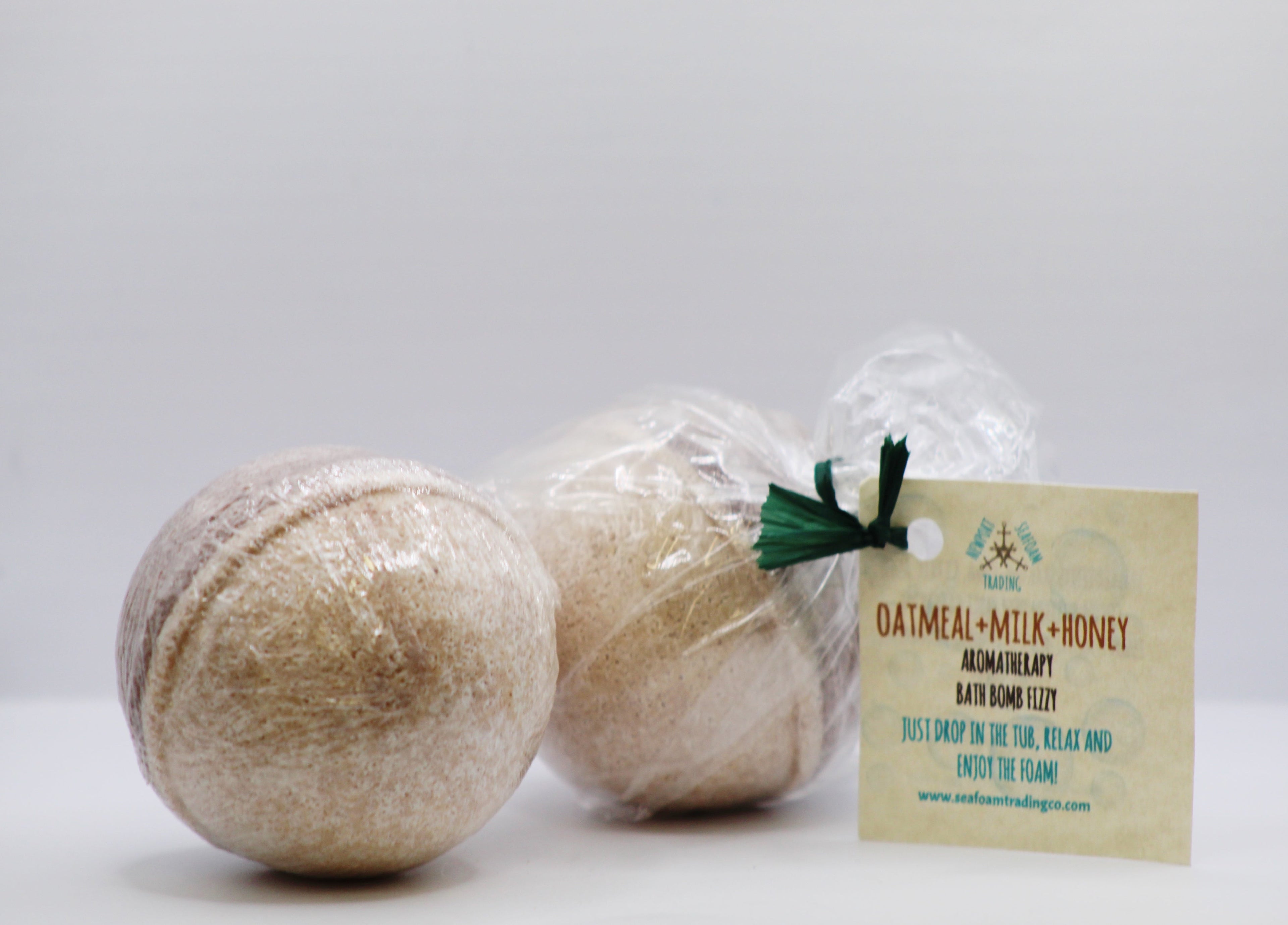 Oatmeal, Milk and Honey Organic Handmade Bath Bomb