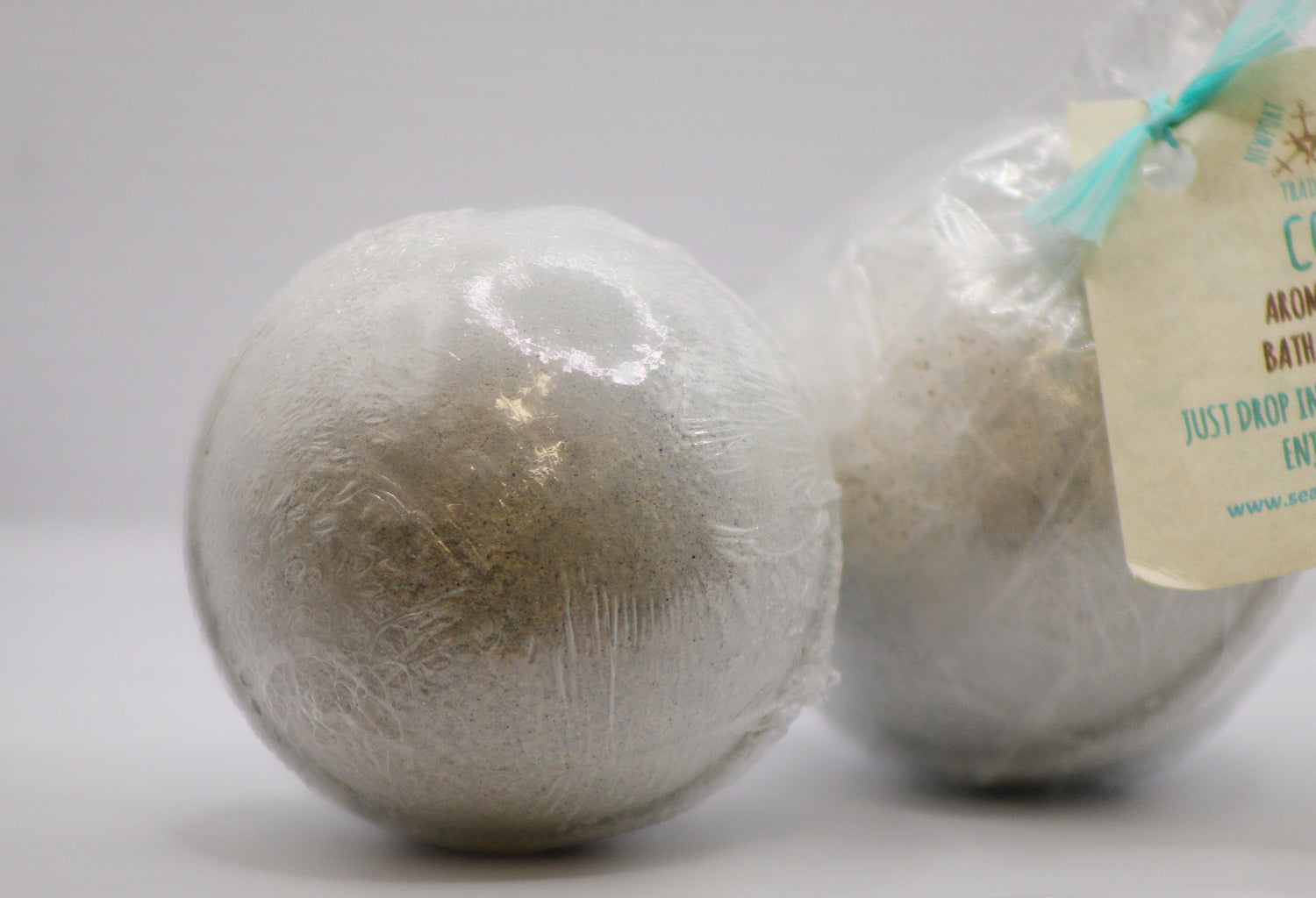 Cool-Eucalyptus + Spearmint Organic Handmade Bath Bomb